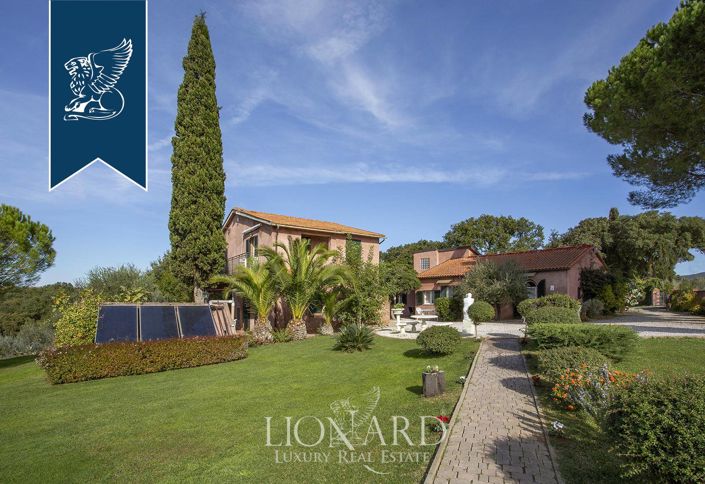 Image No.12-7 Bed Farmhouse for sale