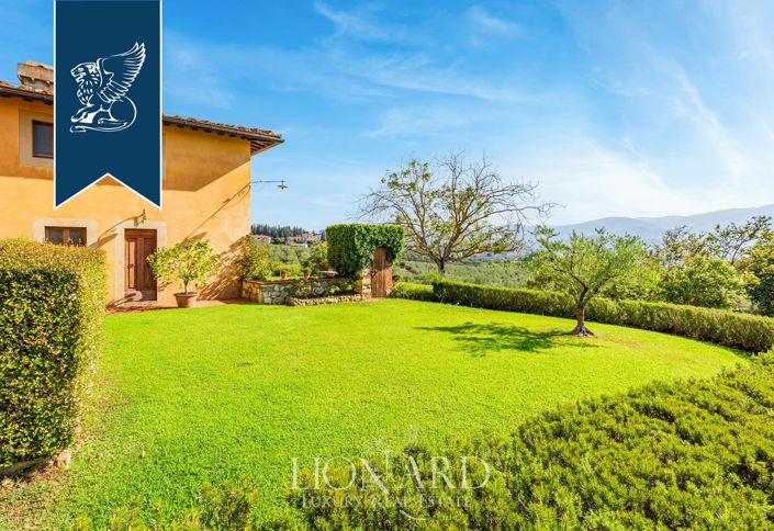 Image No.10-Ferme de 14 chambres à vendre à Rignano sull`Arno