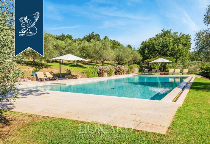 Image No.13-Ferme de 14 chambres à vendre à Rignano sull`Arno