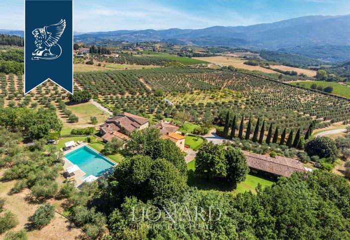 Image No.3-Ferme de 14 chambres à vendre à Rignano sull`Arno