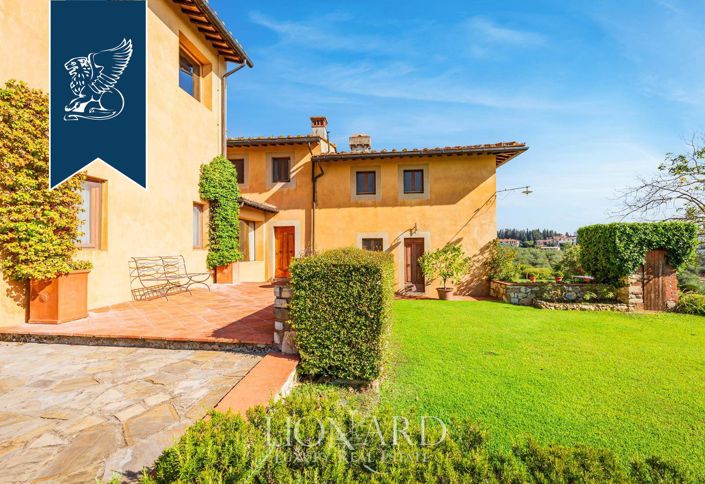 Image No.9-Ferme de 14 chambres à vendre à Rignano sull`Arno