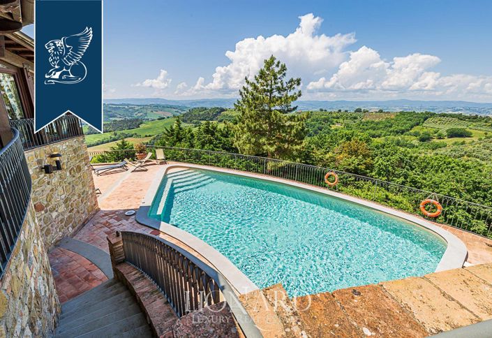 Image No.11-Un hôtel de 42 chambres à vendre à Collazzone