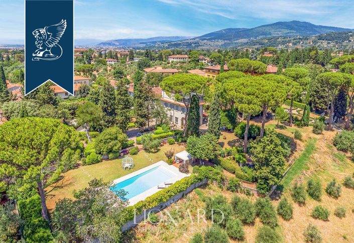 Image No.2-6 Bed Villa for sale