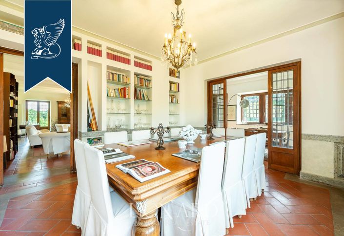 Image No.46-5 Bed Villa for sale