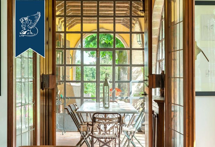 Image No.49-5 Bed Villa for sale