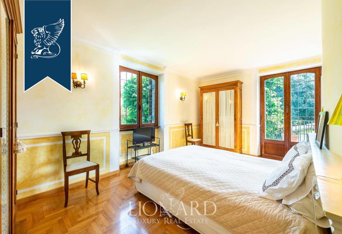 Image No.61-5 Bed Villa for sale