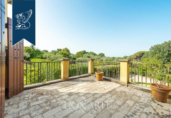 Image No.63-5 Bed Villa for sale