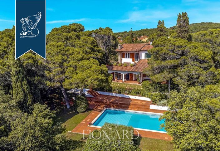 Image No.2-5 Bed Villa for sale