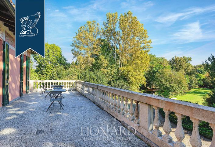 Image No.18-5 Bed Villa for sale