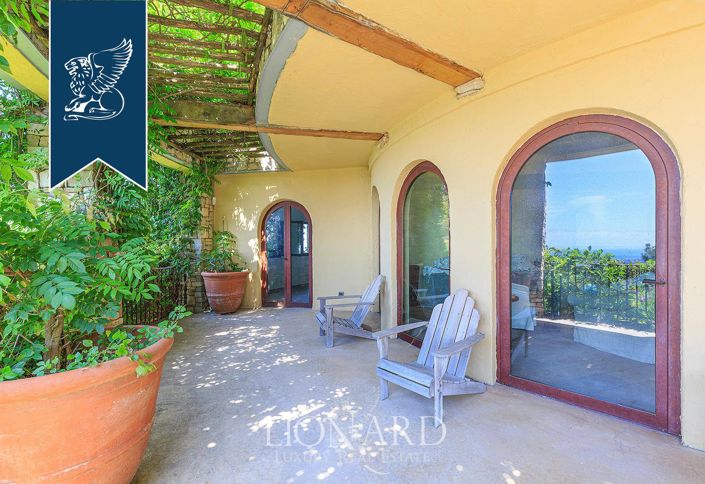 Image No.20-6 Bed Villa for sale