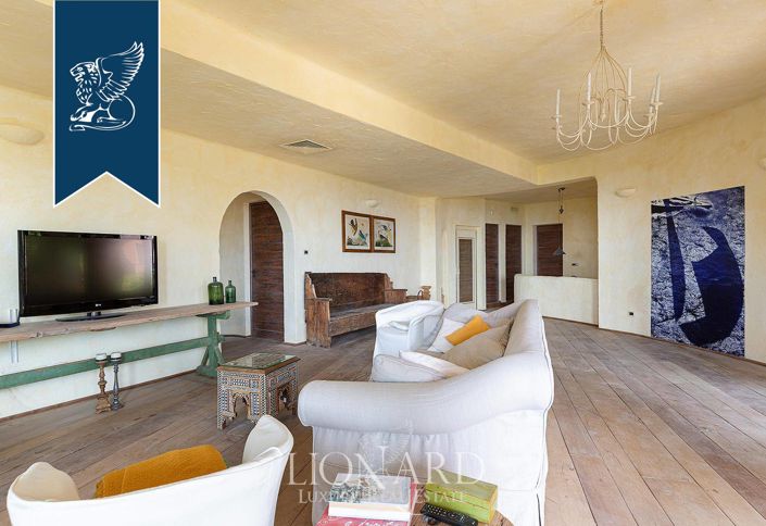 Image No.49-6 Bed Villa for sale