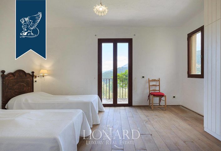 Image No.52-6 Bed Villa for sale