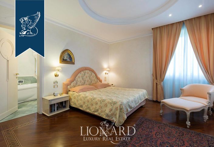 Image No.44-2 Bed Villa for sale