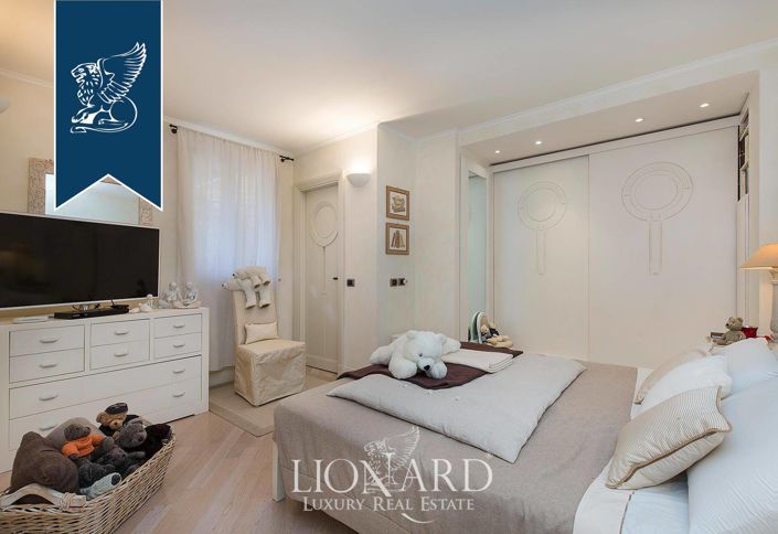 Image No.47-2 Bed Villa for sale