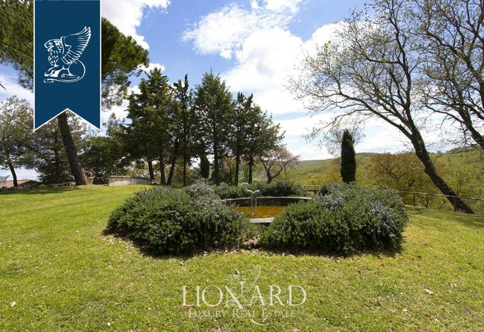 Image No.11-13 Bed Farmhouse for sale