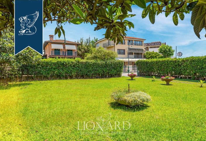 Image No.11-6 Bed Villa for sale