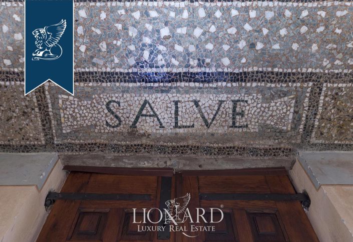 Image No.37-8 Bed Villa for sale