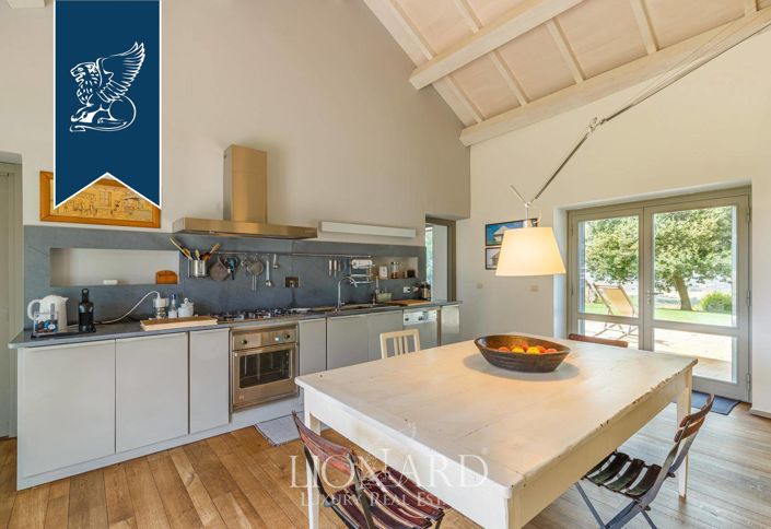 Image No.29-4 Bed Villa for sale