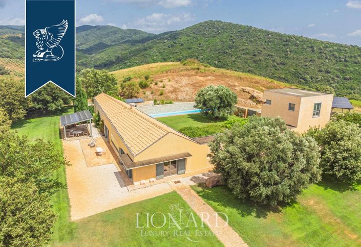 Image No.4-4 Bed Villa for sale