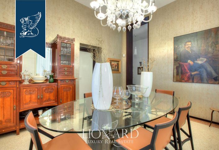 Image No.12-4 Bed Villa for sale