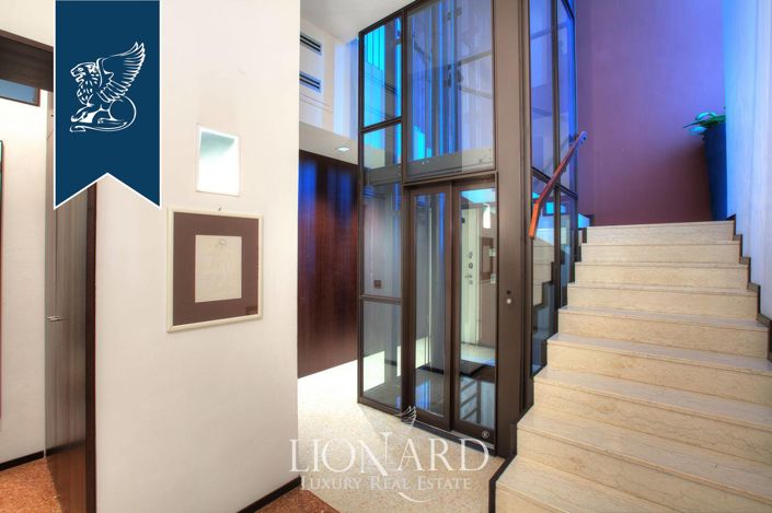 Image No.18-4 Bed Villa for sale