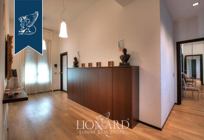 Image No.21-4 Bed Villa for sale