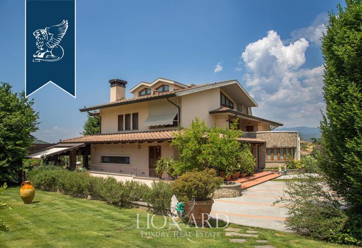 Image No.15-Villa de 7 chambres à vendre à Arezzo