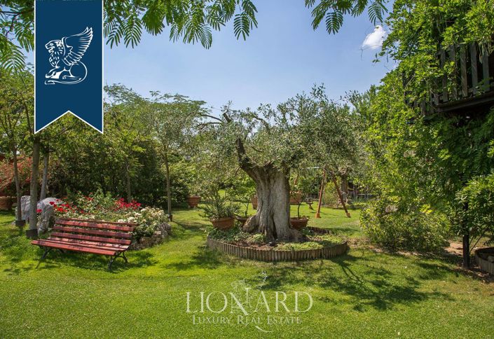 Image No.23-Villa de 7 chambres à vendre à Arezzo