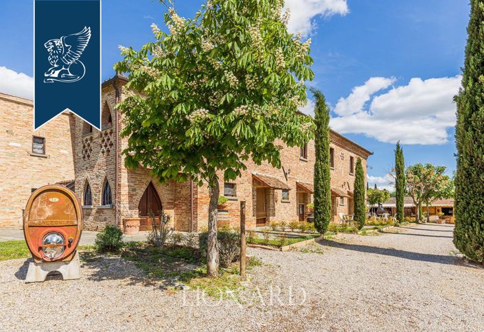 Image No.31-16 Bed Villa for sale