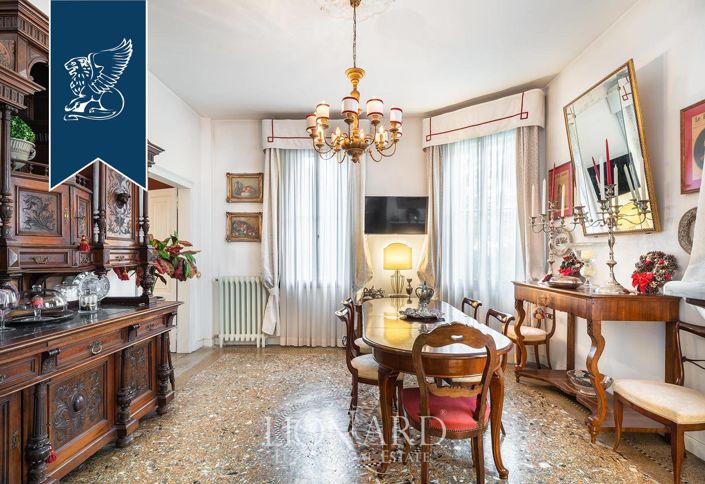 Image No.27-Villa de 5 chambres à vendre à Treviso