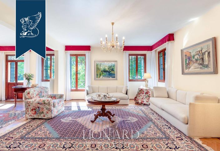 Image No.17-6 Bed Villa for sale