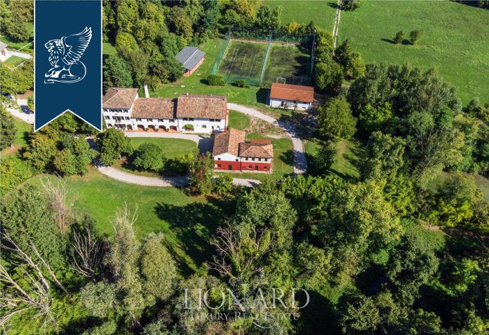 Image No.57-6 Bed Villa for sale