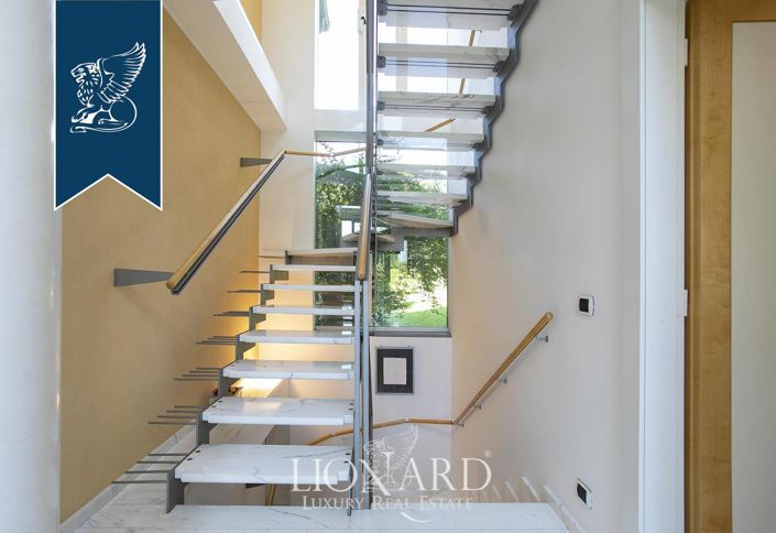 Image No.32-4 Bed Villa for sale