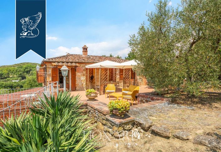 Image No.12-3 Bed Villa for sale