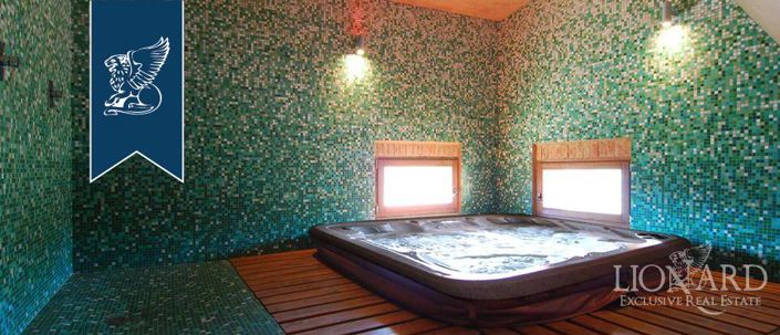 Image No.14-8 Bed Country House for sale