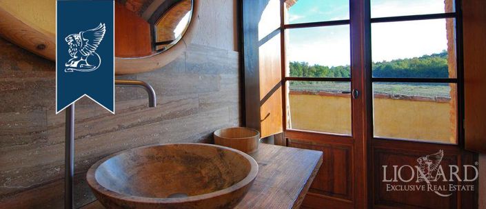 Image No.16-8 Bed Country House for sale