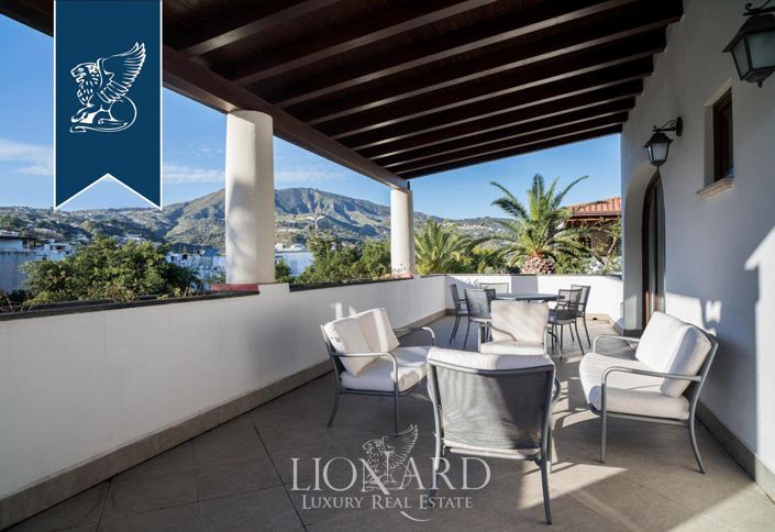 Image No.19-40 Bed Hotel for sale