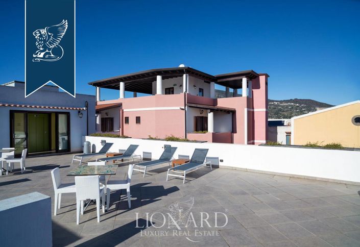 Image No.20-40 Bed Hotel for sale