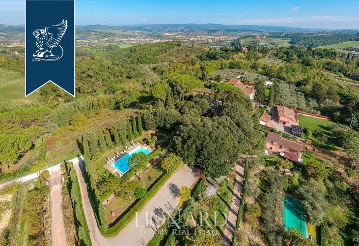 Image No.1-Villa de 11 chambres à vendre à San Gimignano