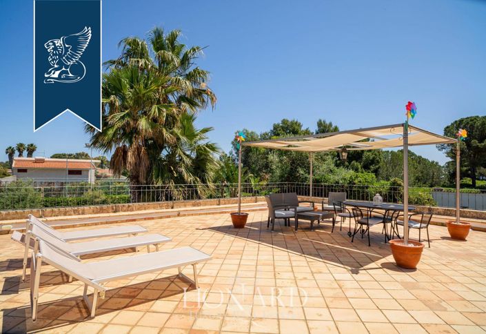 Image No.15-3 Bed Villa for sale