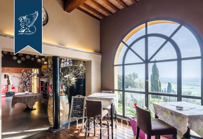 Image No.26-8 Bed Villa for sale