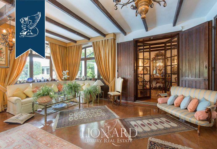 Image No.37-Villa de 5 chambres à vendre à Milan