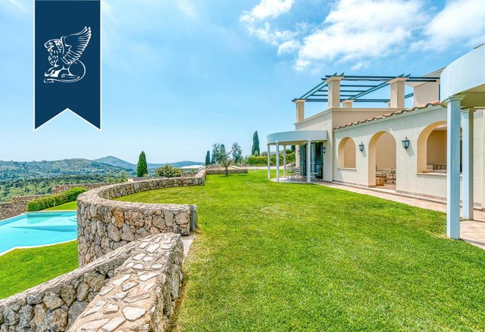 Image No.9-11 Bed Hotel for sale