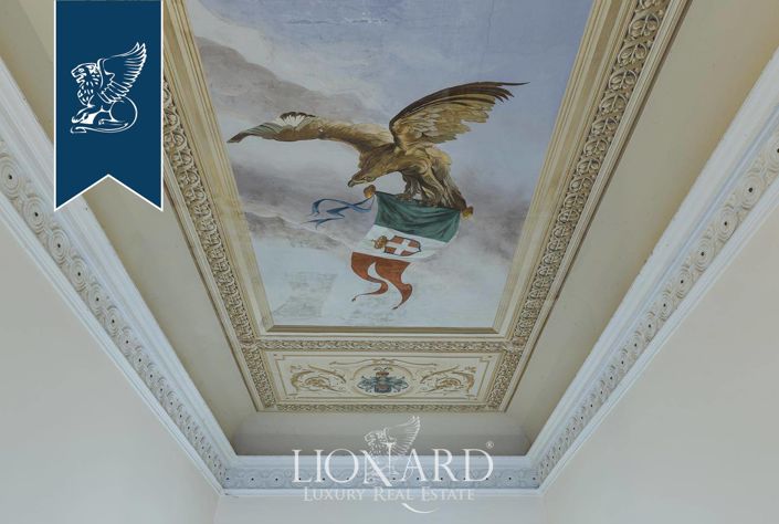 Image No.29-5 Bed Villa for sale