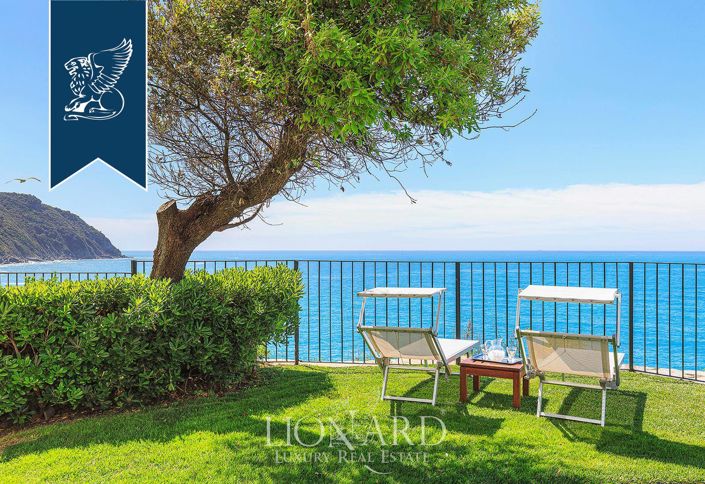 Image No.16-Villa de 9 chambres à vendre à Sestri Levante