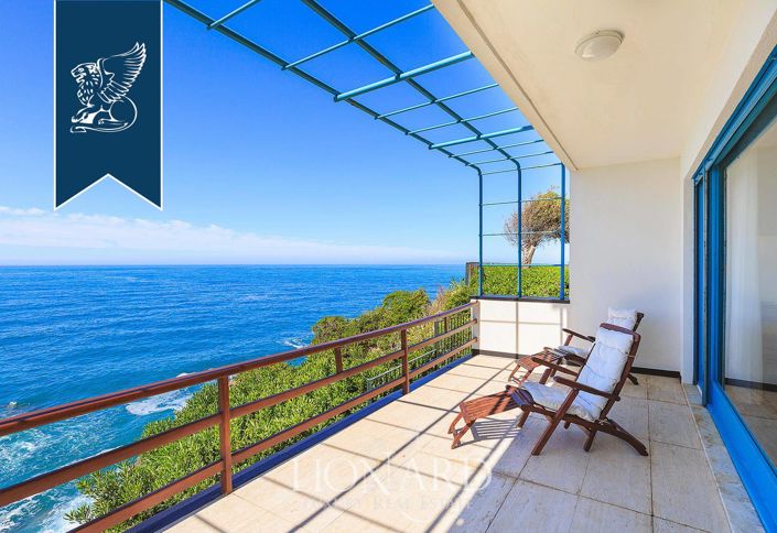 Image No.56-Villa de 9 chambres à vendre à Sestri Levante