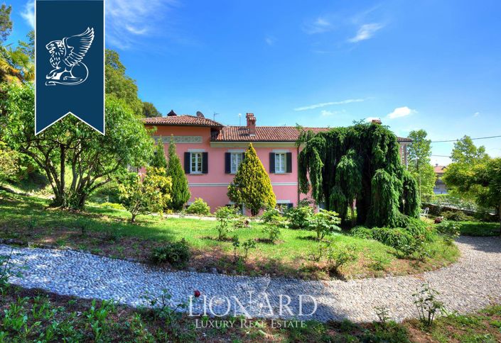 Image No.2-11 Bed Villa for sale