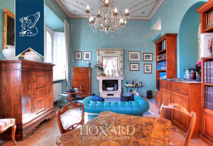 Image No.36-11 Bed Villa for sale