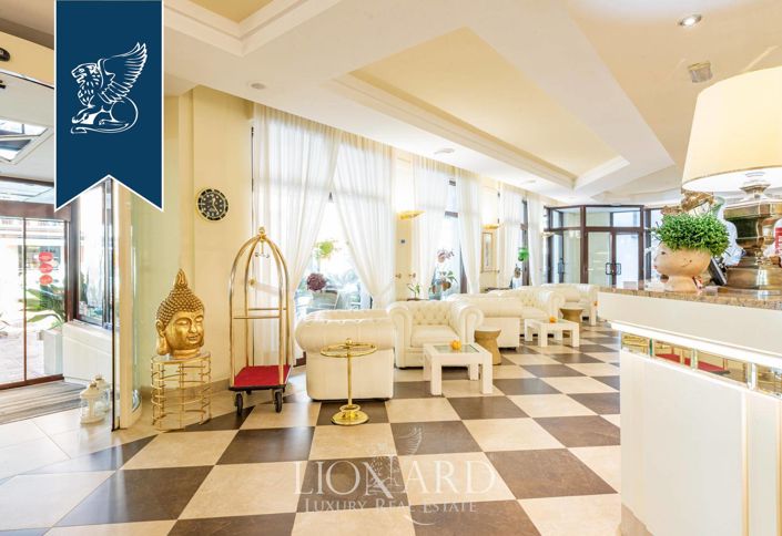 Image No.20-51 Bed Hotel for sale