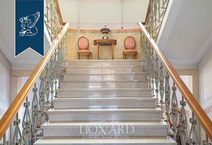 Image No.14-5 Bed Villa for sale